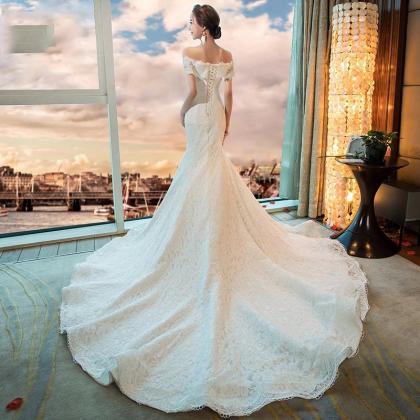 2021 Lace Fashion Simple Bridal Dress Fish Tail..