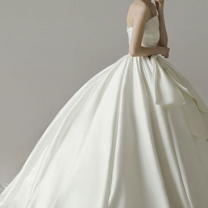 Handmade Elegant Strapless Satin Wedding Dress..