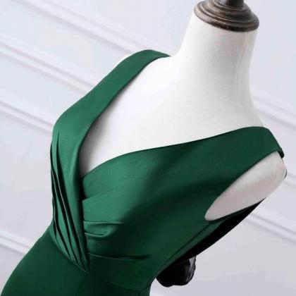 Green Matte Satin V-neck Mermaid ,unique Design..