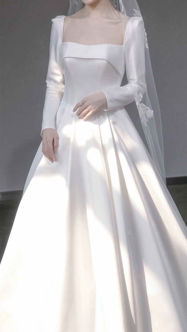 Long Sleeves Wedding Dress Long Sleeve Wedding Dress,square Neck Bridal Dress With Big Trailing