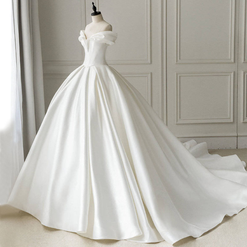 Handmade Stain Wedding Dress Off-shoulder-style Bridal Dream Queen Wedding Dress Big Tailing Wedding Dress