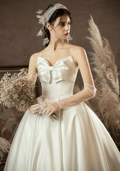 Simple Handmade Wedding Bow Sleeveless Gown Long Floor-length Puffy Dress/wedding Dress