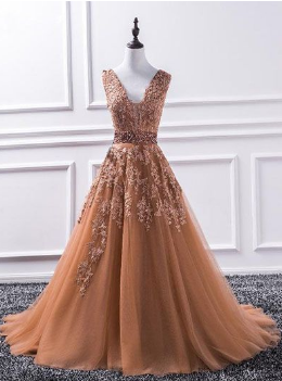 Luxurious A-line V-neck Champagne Tulle Lace Court Train Long Prom Dress With Beading Custom Made