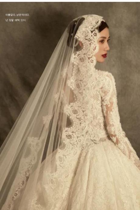 handmade custom made dresses Sexy A Line Lace Appliques Wedding Dress V Neck Backless Bridal Gown